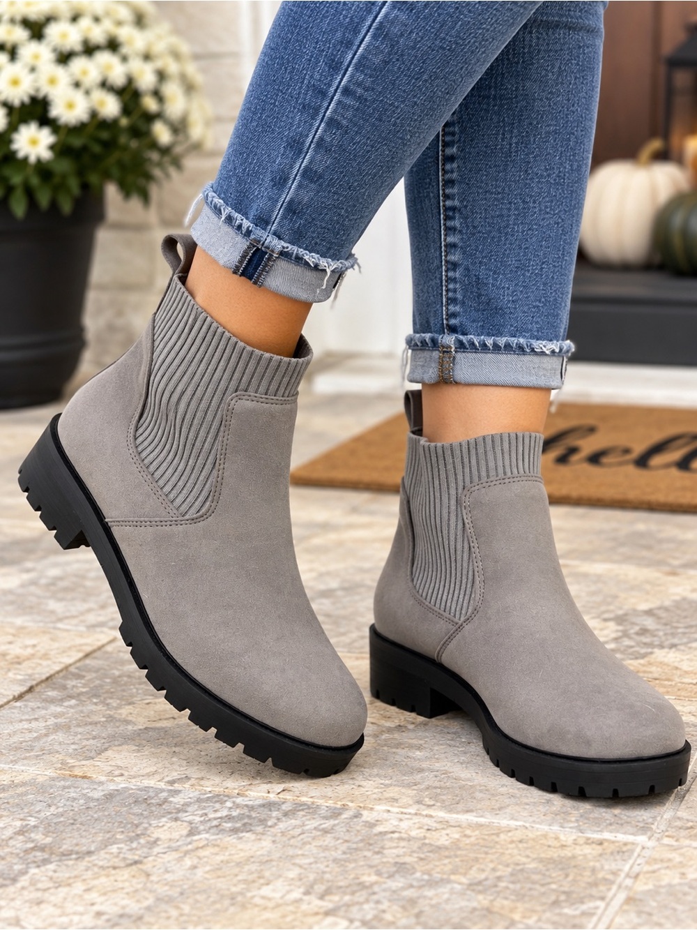 Ocean + Coast Ankle Boots Size 7.5M Gray Chelsea Lug Sole With A Knit Stretch